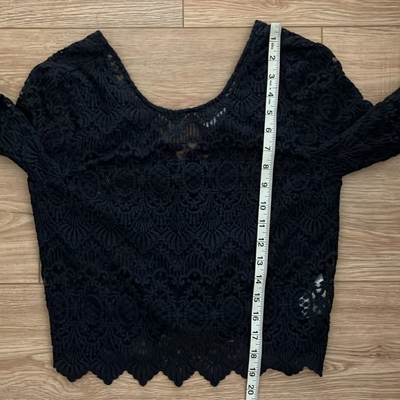 Sezane Daisy navy blue lace top - Picture 10 of 10